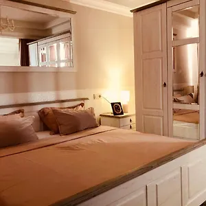  Apartment Delight Ukraine